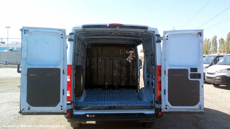 Photo Iveco Daily 35S13V image 5/8