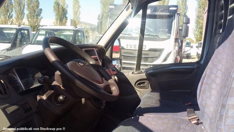 Photo Iveco Daily 35S13V image 8/8