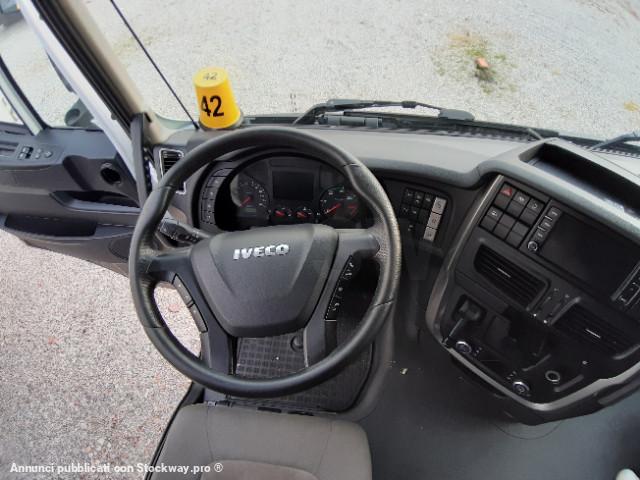 Photo Iveco Stralis AS440S48 T/P image 5/8