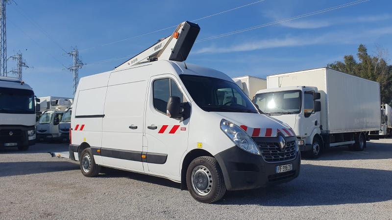Commercial van/truck Renault Master L2H2