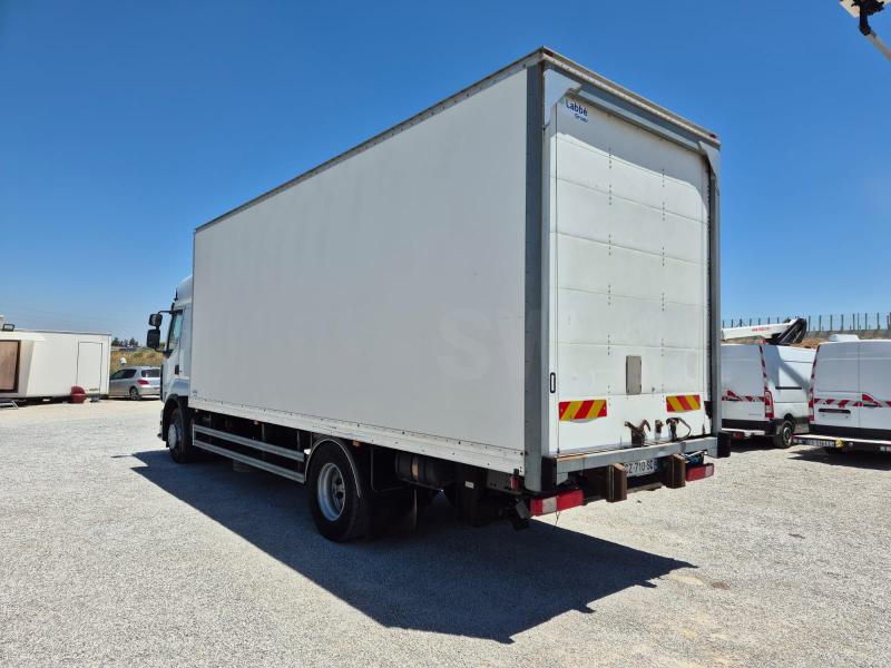 Camion Renault Premium