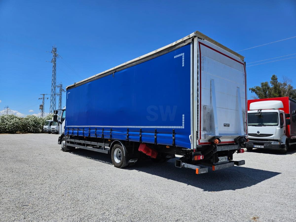 Truck Renault Gamme D