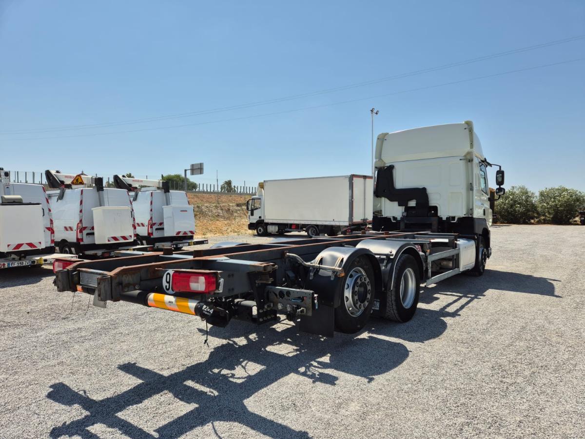 Truck DAF CF 460