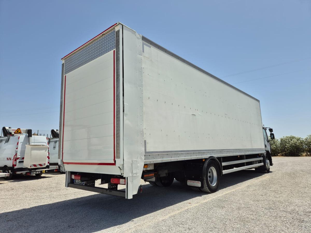 vrachtwagen Renault Premium 270.19