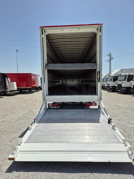 Camion Renault Premium 270.19 Fourgon