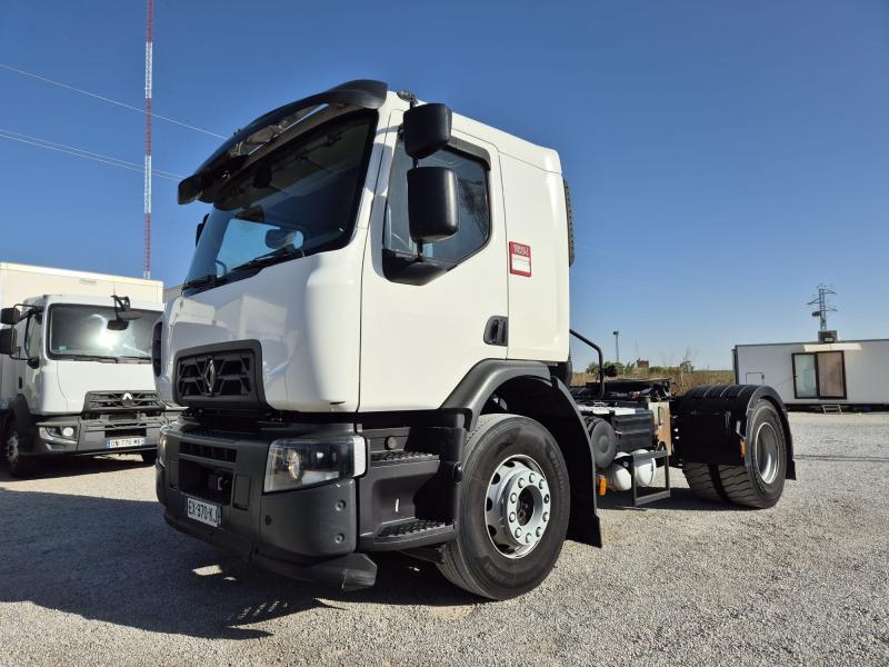 Trattore Renault Gamme C