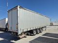 Semi-trailer Fruehauf 3 ejes centrales