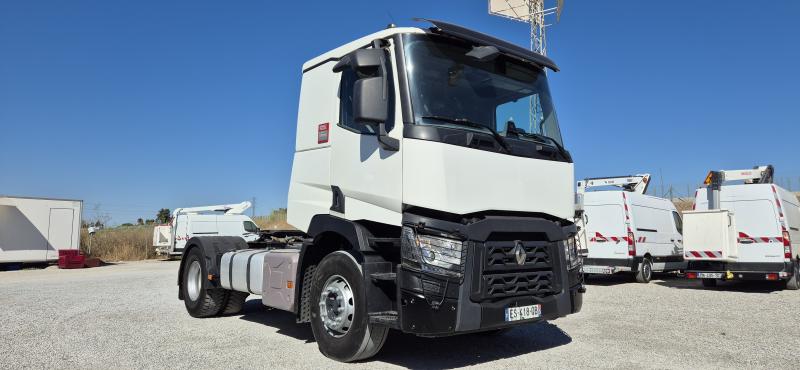 Tracteur Renault Gamme C