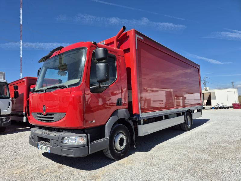 vrachtwagen Renault Midlum 180 DXI