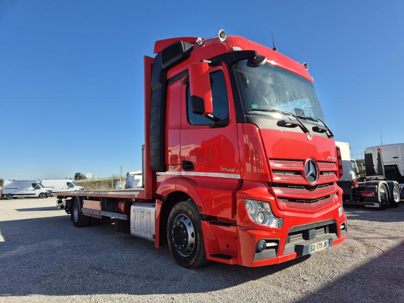 Camion Mercedes Actros 1843