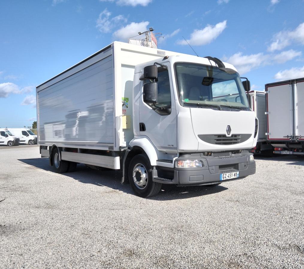 Camion Renault Midlum