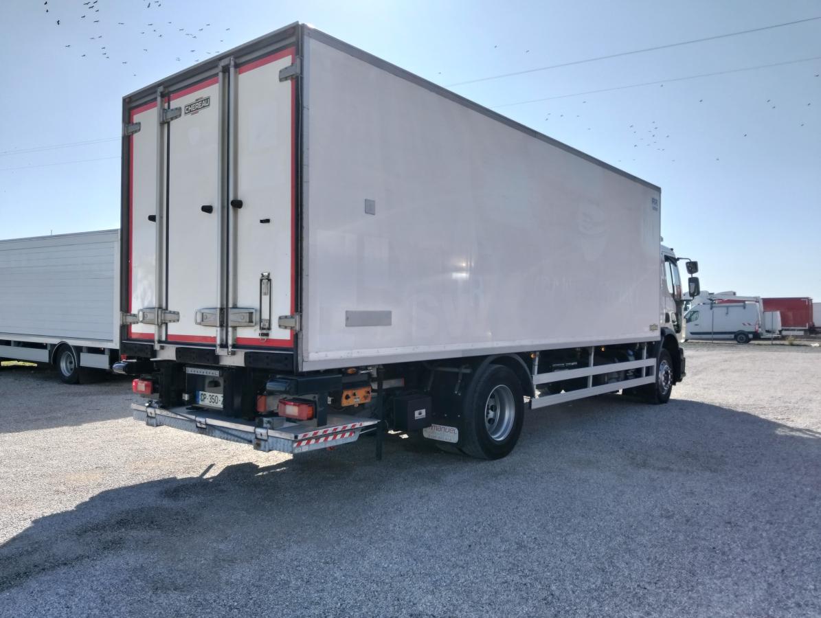 Camion Volvo FE 260