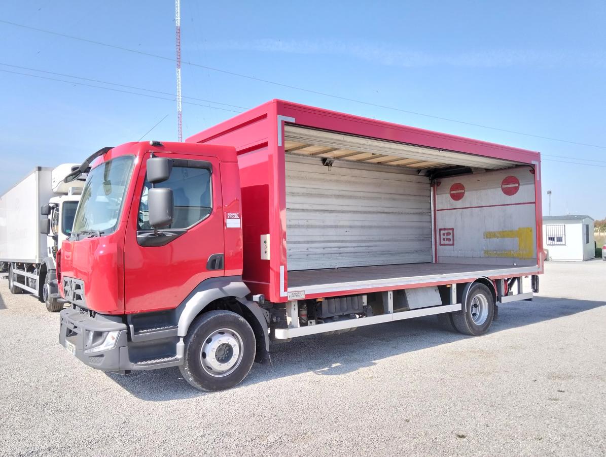 Truck Renault D-Series