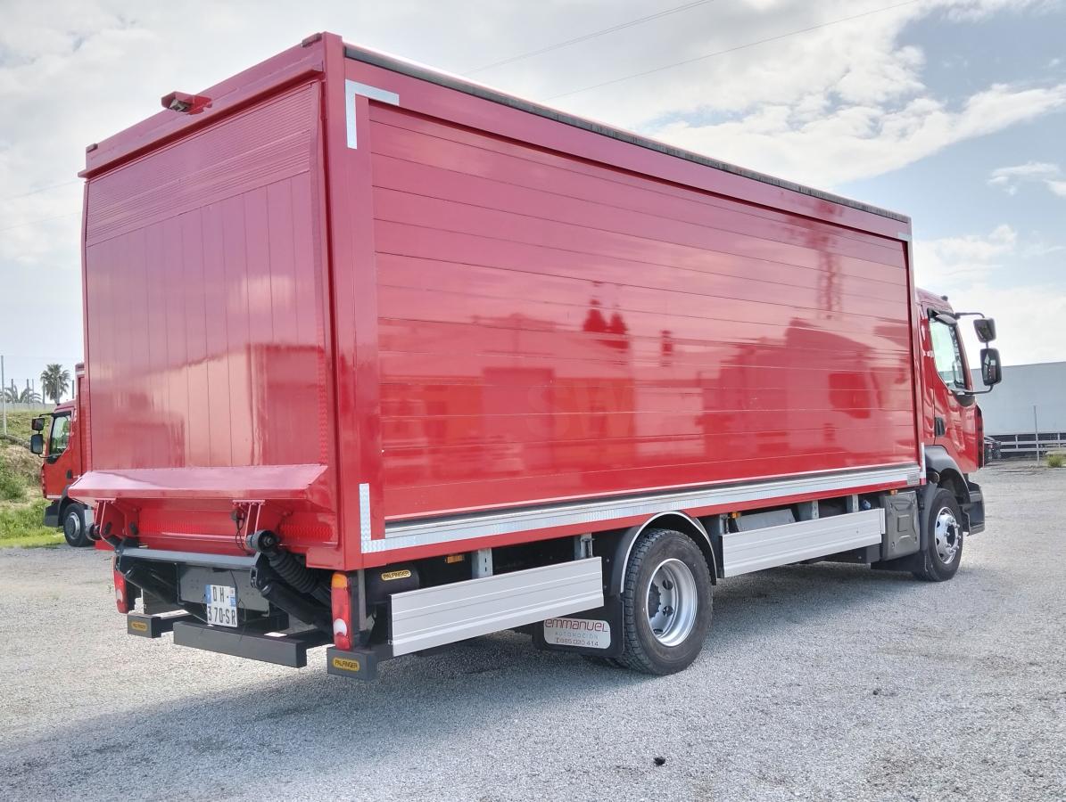 Camion Renault D-Series