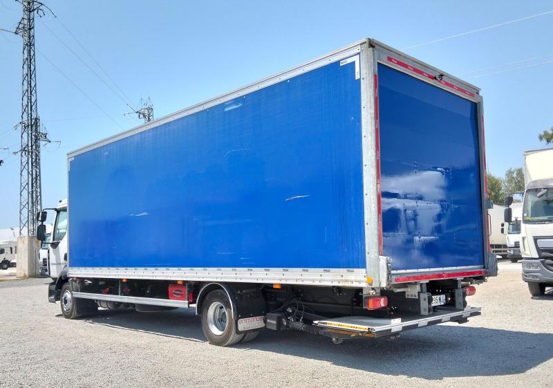 Truck Renault D-Series