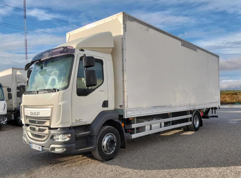 Camion DAF LF 250.16 Fourgon