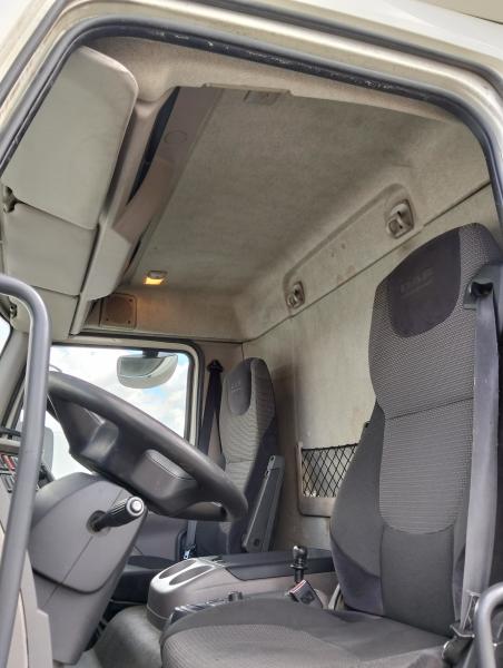 Camion DAF LF 250.16 Fourgon