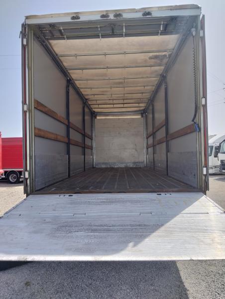 Camião Renault D-Series