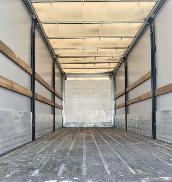 Camião Renault D-Series