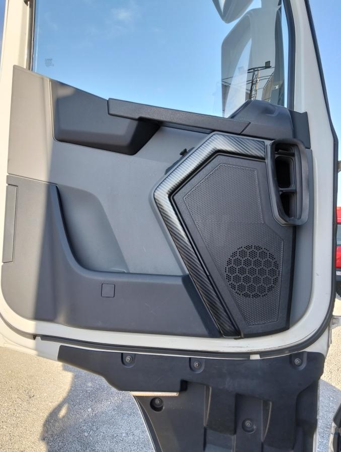 Ciągnik siodłowy Renault T-Series