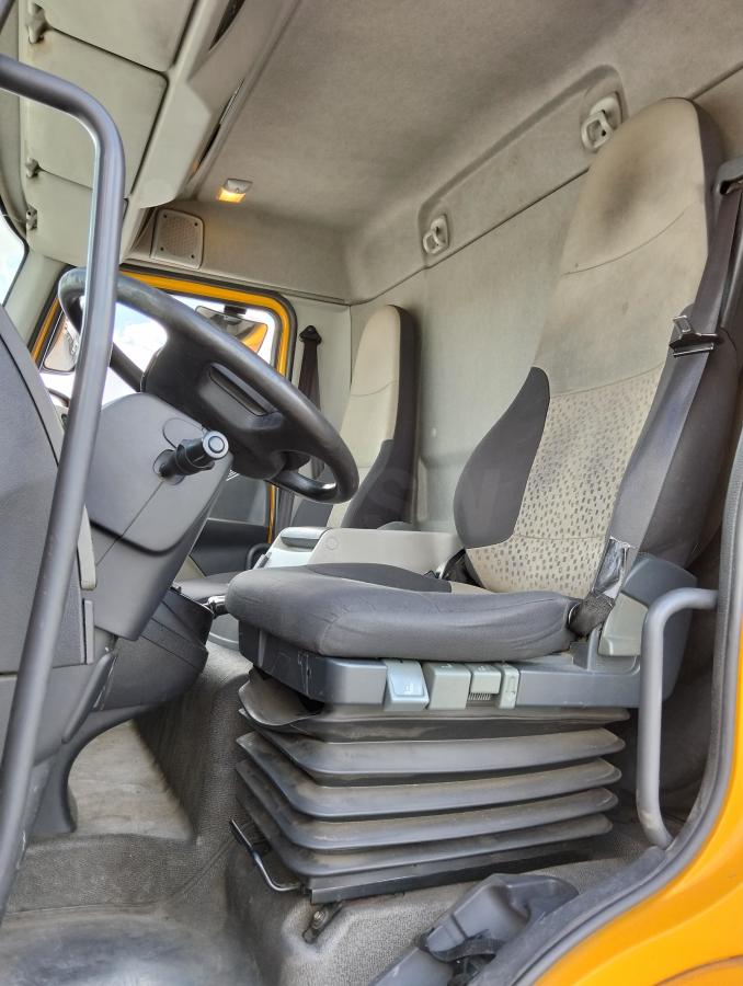 Camião Renault Midlum 180.12 DXI