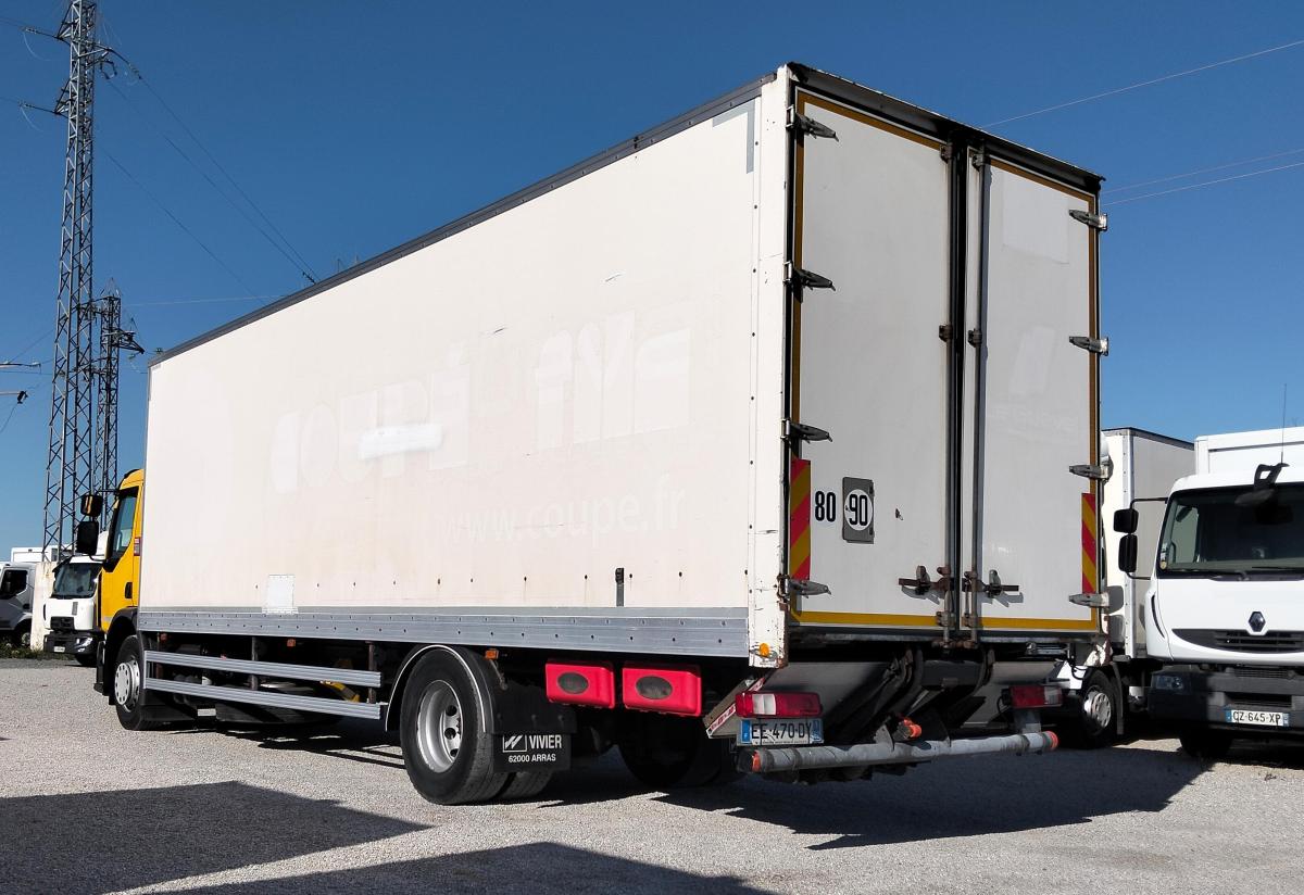 Camion Renault D-Series