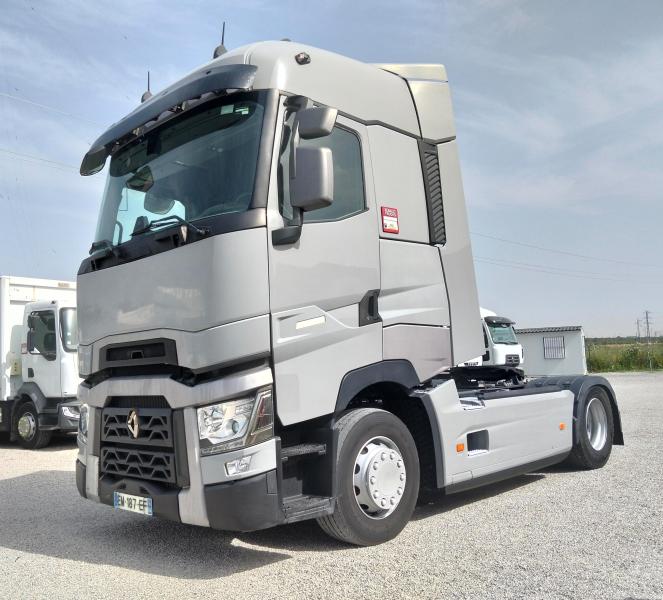 Renault T-Series 520