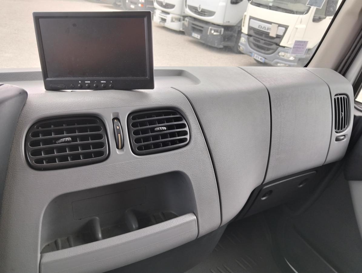 Camión Renault D-Series