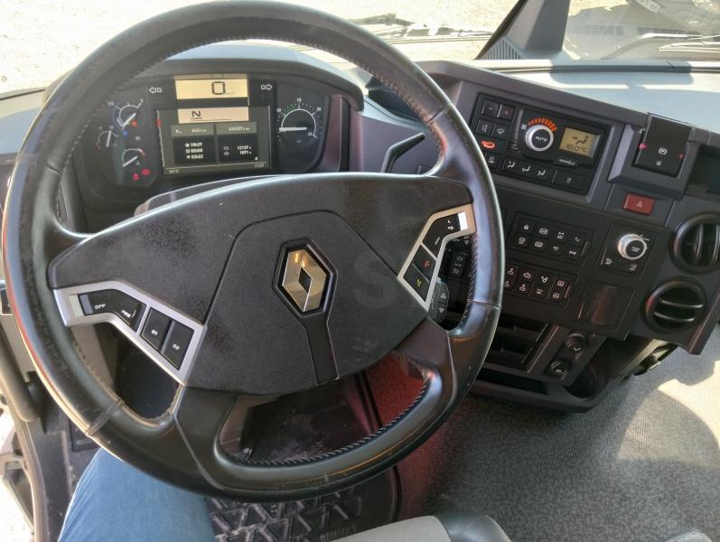 Tracteur Renault T-Series
