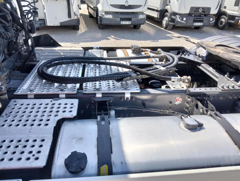 Cabeza tractora Renault T-Series