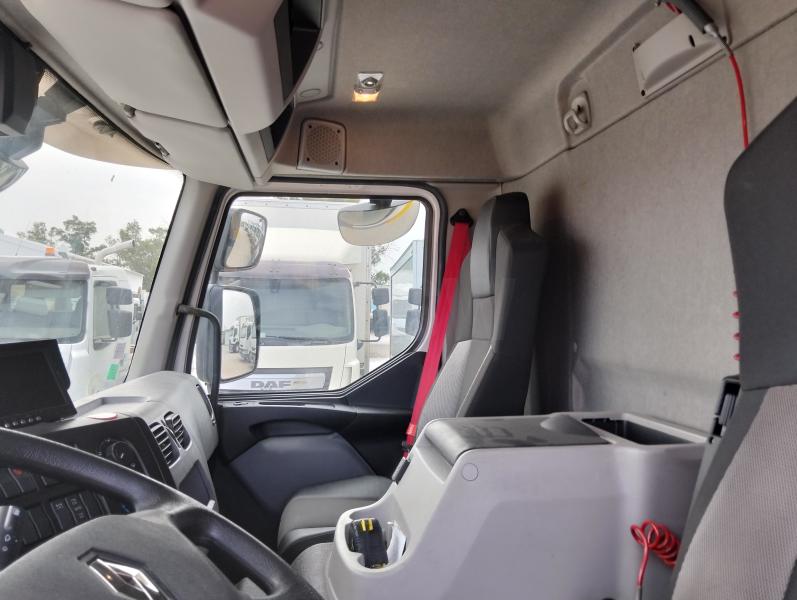 Truck Renault D-Series