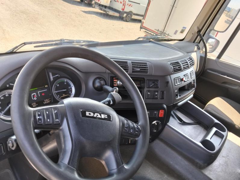 Camião DAF CF 460