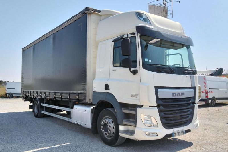 Camião DAF CF 460