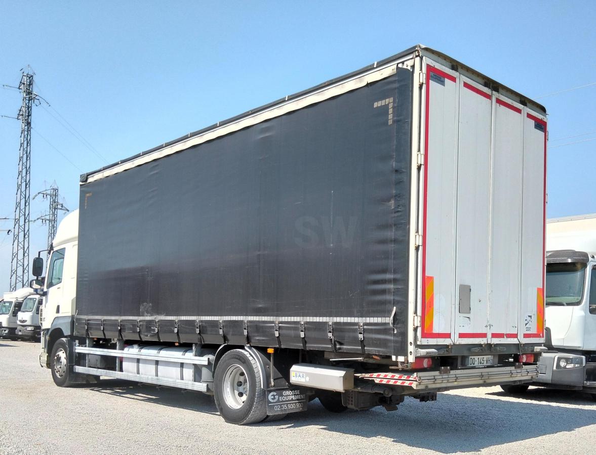 Camião DAF CF 460