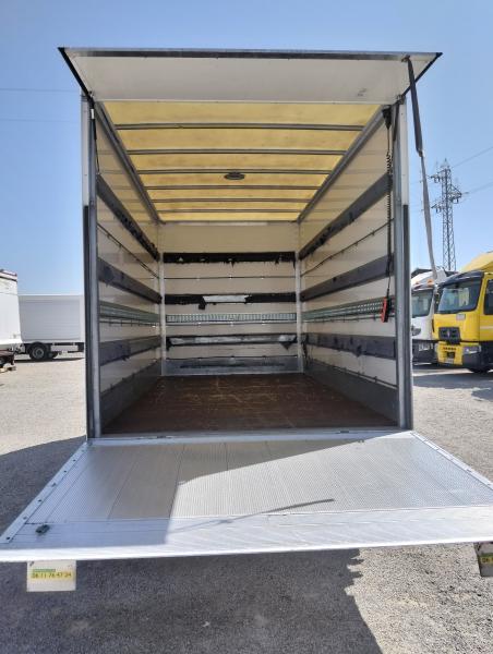 samochód dostawczy Renault Master 140.35