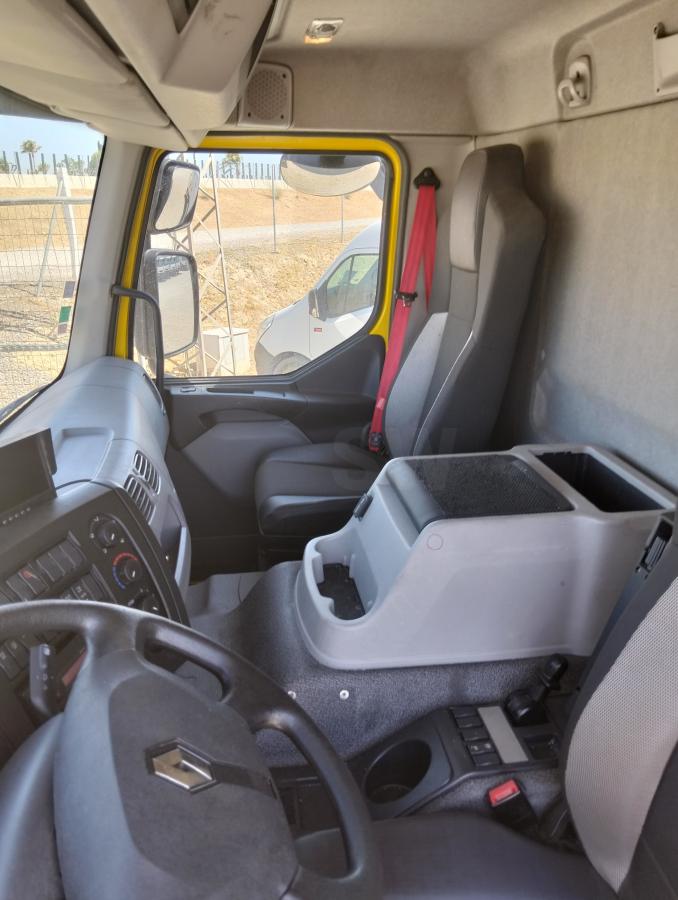 Camion Renault D-Series