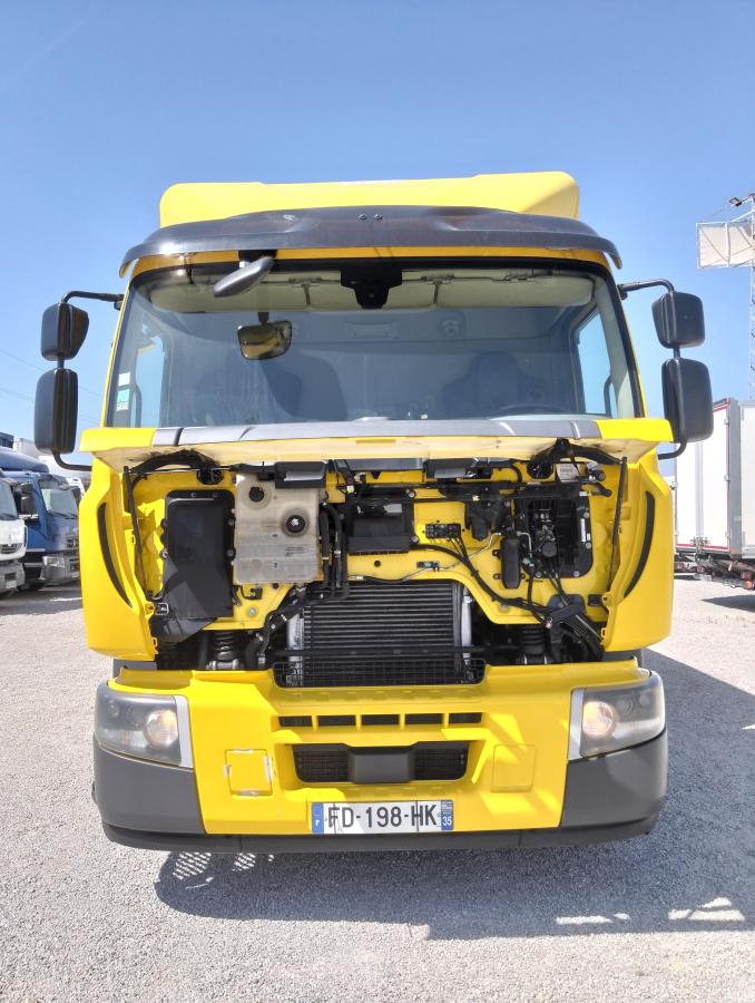 Camion Renault D-Series