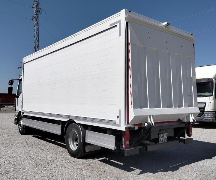 Ciężarówka Renault Midlum 180.14