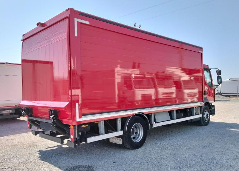 vrachtwagen Renault D-Series