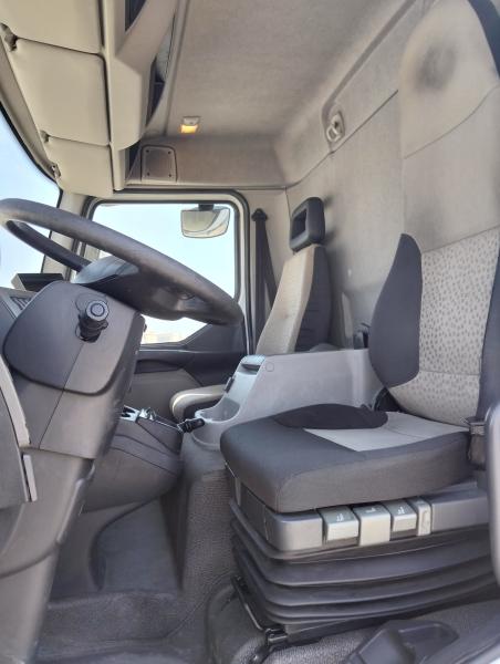 vrachtwagen Renault Midlum 180.14