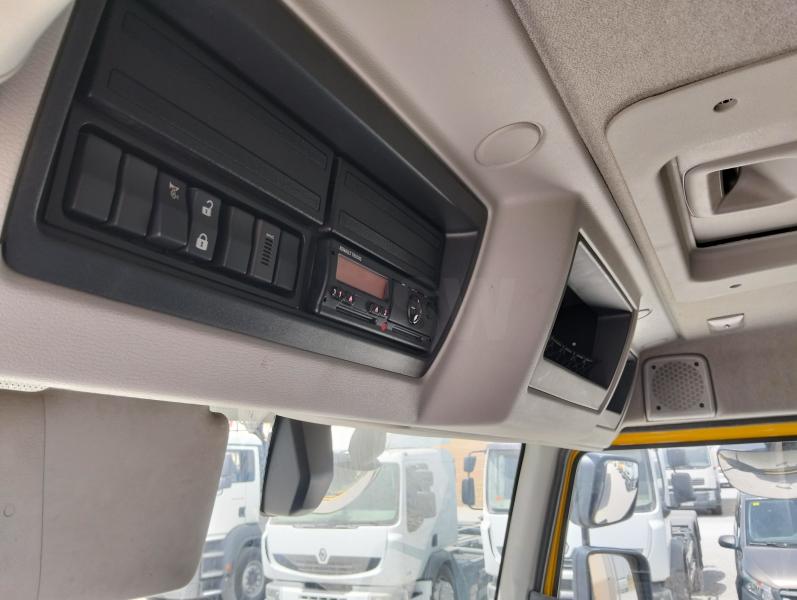 Truck Renault D-Series