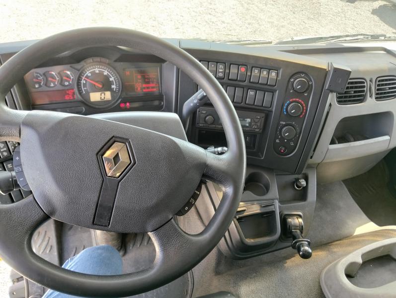 Camião Renault D-Series