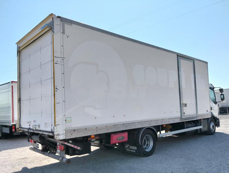 Truck Renault D-Series