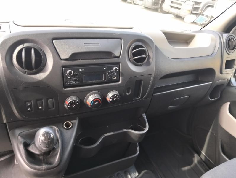 Carrinha comercial Renault Master 2.3 DCI 125