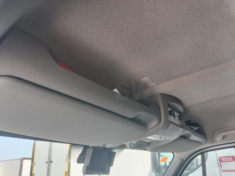 Furgoneta Renault Master 2.3 DCI 150 Plataforma elevadora