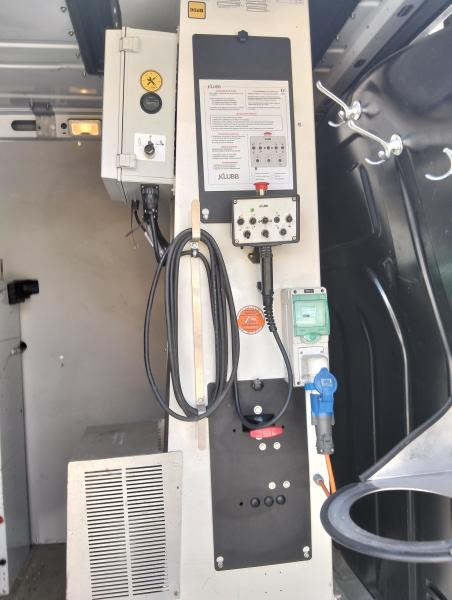 Carrinha comercial Renault Master 2.3 DCI 150