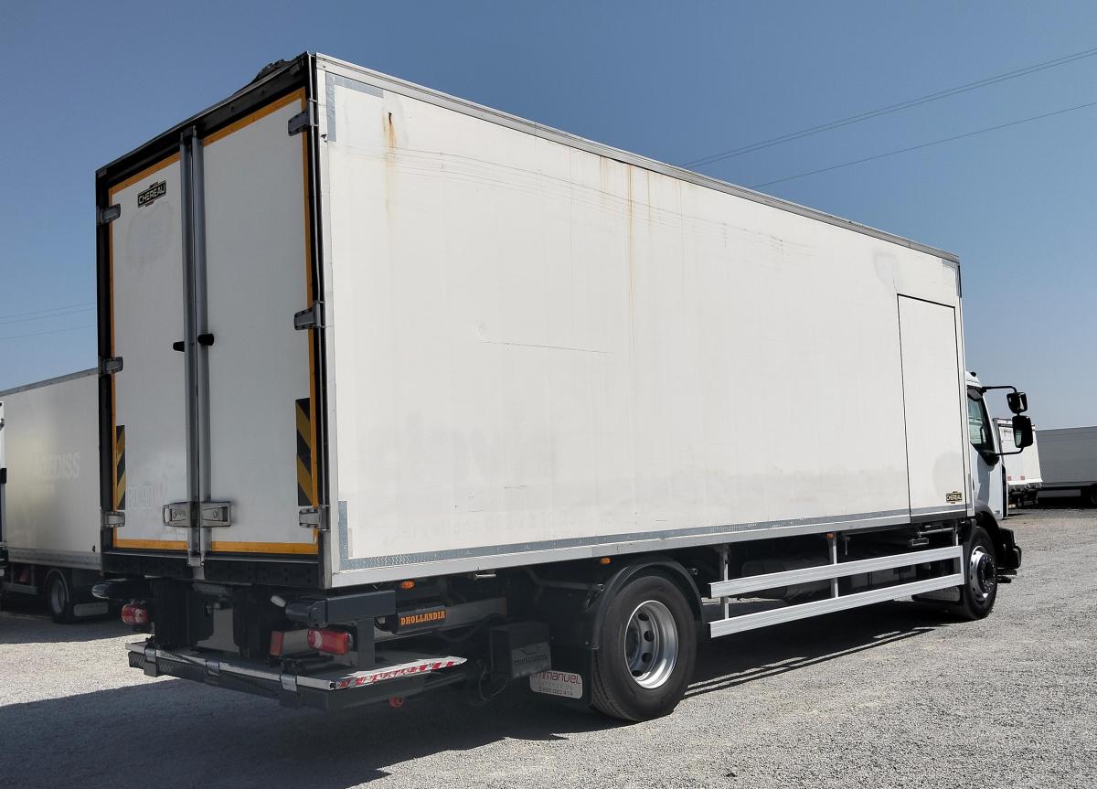 Camion Renault Midlum 270 DXI
