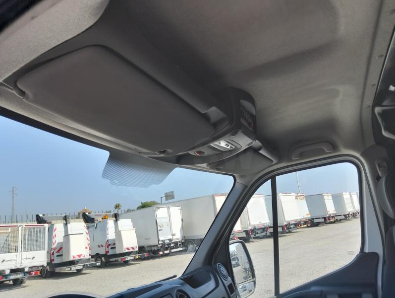 Utilitaire Renault Master 2.3 DCI 125