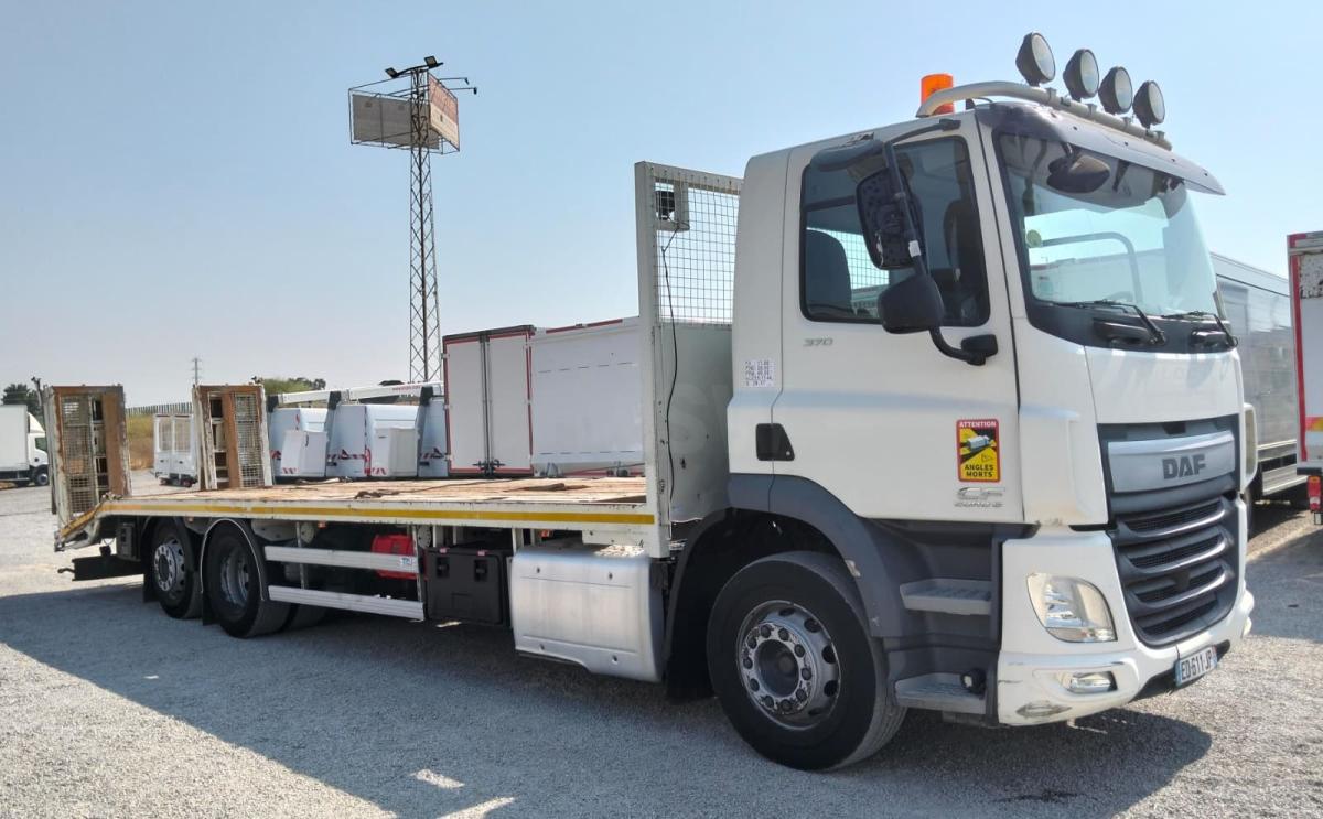 Camión DAF CF