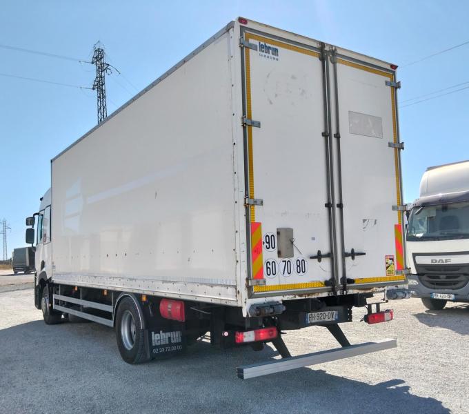 Truck Renault T-Series